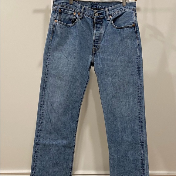 Vintage Levi’s 501 Jeans - Picture 4 of 7